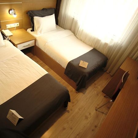 ריזה Rhisos Otel מראה חיצוני תמונה
